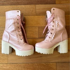 Pink boots with white soles and pink laces 4 inch chunky heel. 🩷